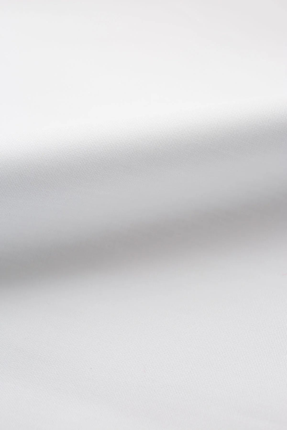 Calilo 100s White Poplin Fabric - Image 3