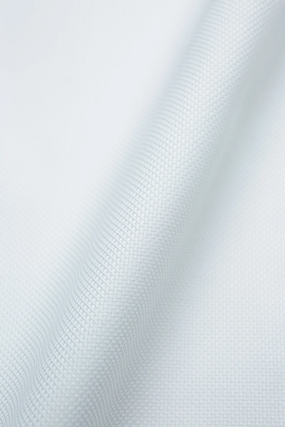 Cleo 80s Textured White Cloth Fabric - Image 2
