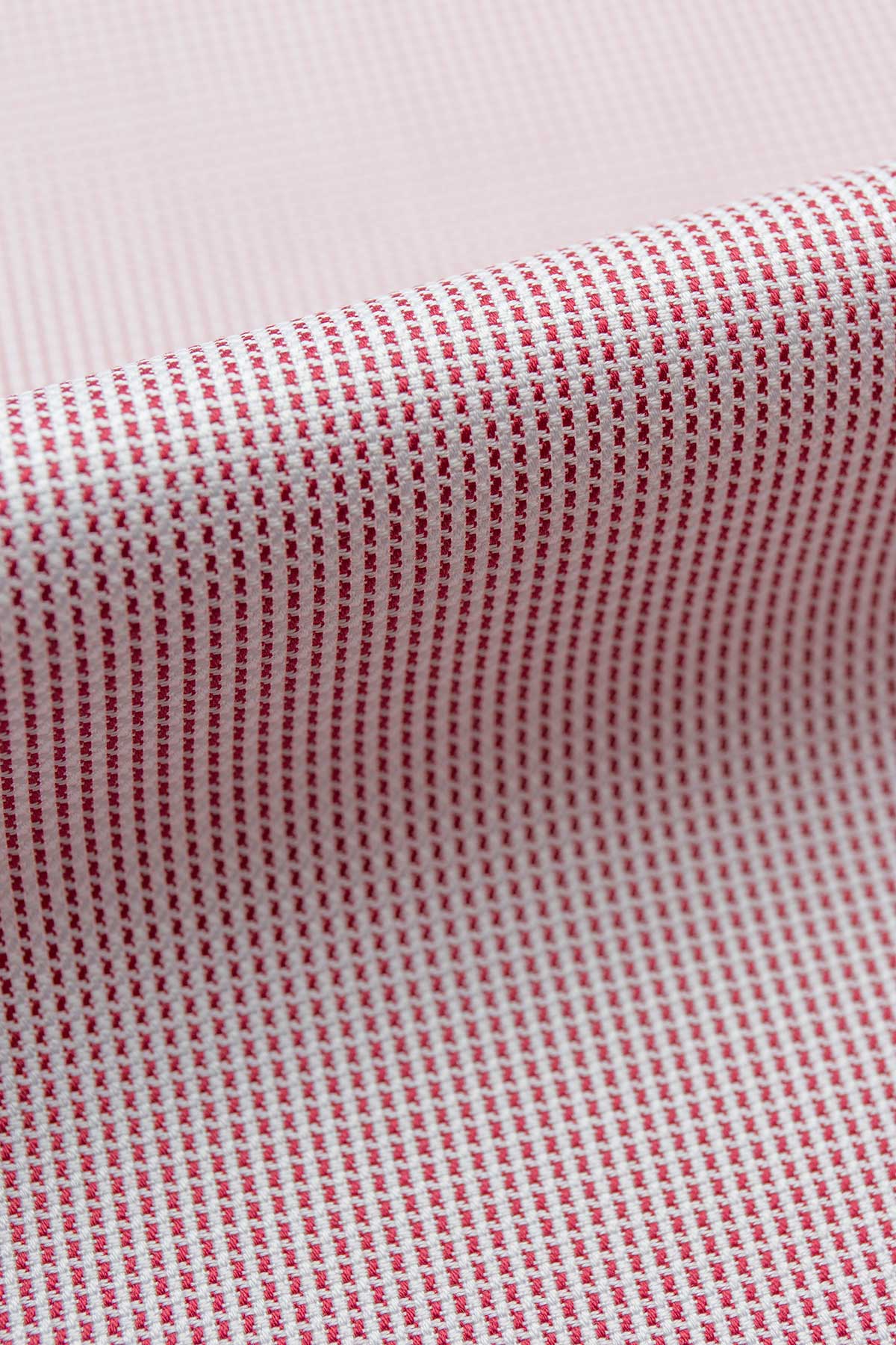 Scala 80s Red Textured Cotton Fabric - Image 3